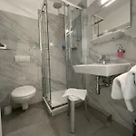 מלון Rosenheim 3*