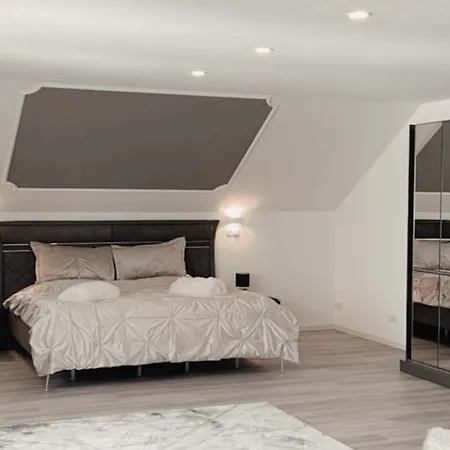 Hotel Rosenheim 3*